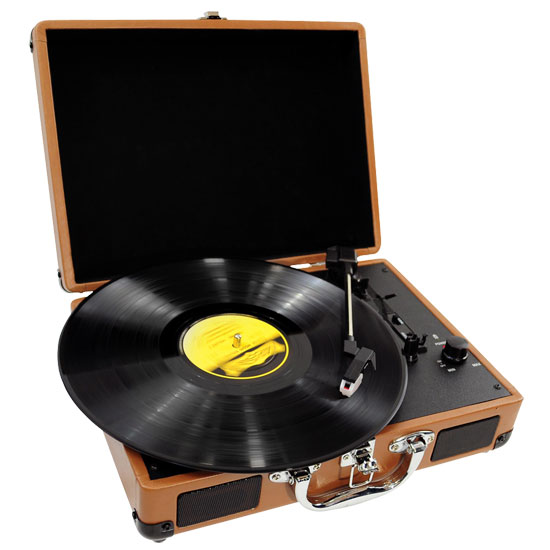 Retro Belt-Drive Turntable With USB-to-PC Connection, Rechargeable Battery (RBPVTT2UBK)